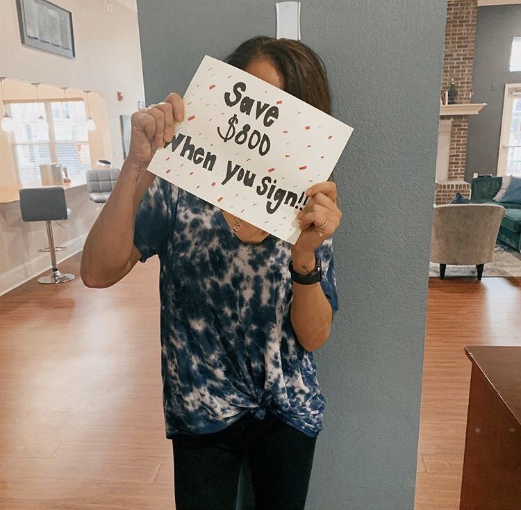 CollectionColl's tweet image. Ask us how to save up to $800 when you sign a lease with us!!