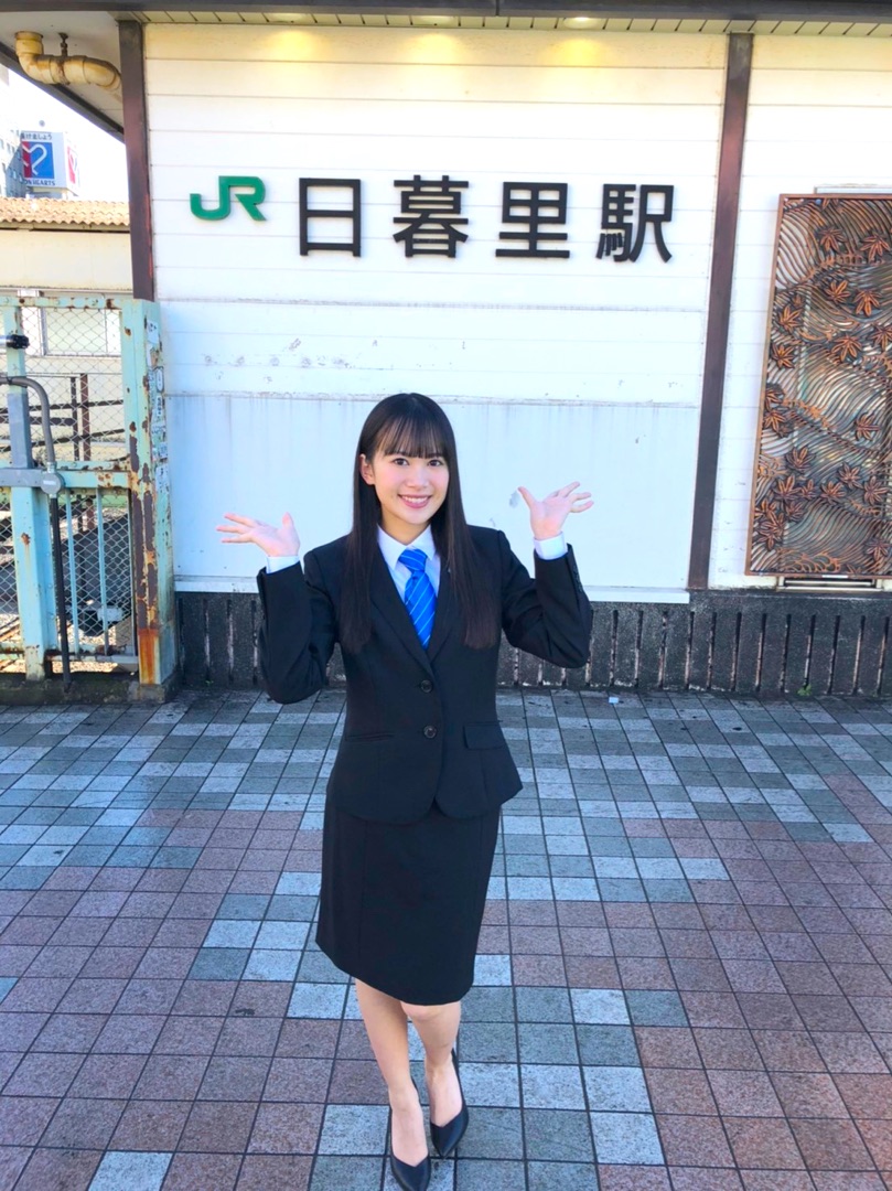 日暮里駅の駅員さんがめっちゃんこ可愛い 速報ゴンゴン