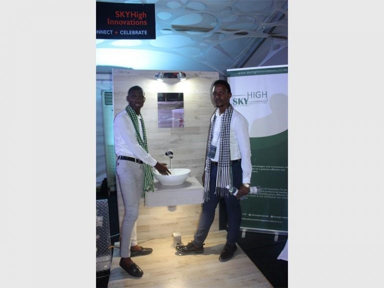 *Durban Innovators design foot-operated app*

The idea has been in the pipeline for four years. It is not a response to the Coronavirus but nevertheless, argues Ndiamande, it would make washing your hands more effective.

For more information:

bereamail.co.za/196581/young-i…

#Covid19SA