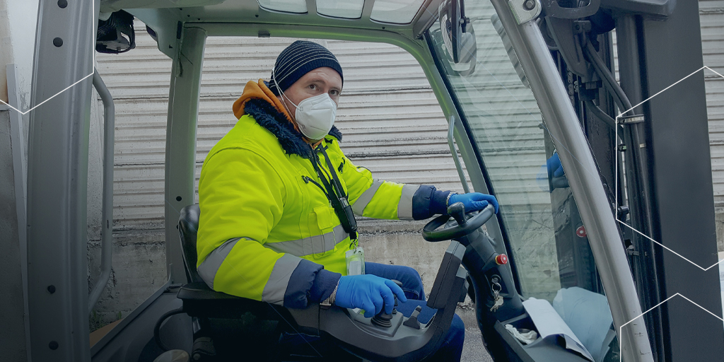 LionTechnology's tweet photo. Lion is proud to support the dedicated #hazmat and #logistics pros keeping our supply chain moving during this unprecedented crisis. 

Your professionalism and perseverance under pressure set an example for the whole world. https://t.co/CinBhItNVD
