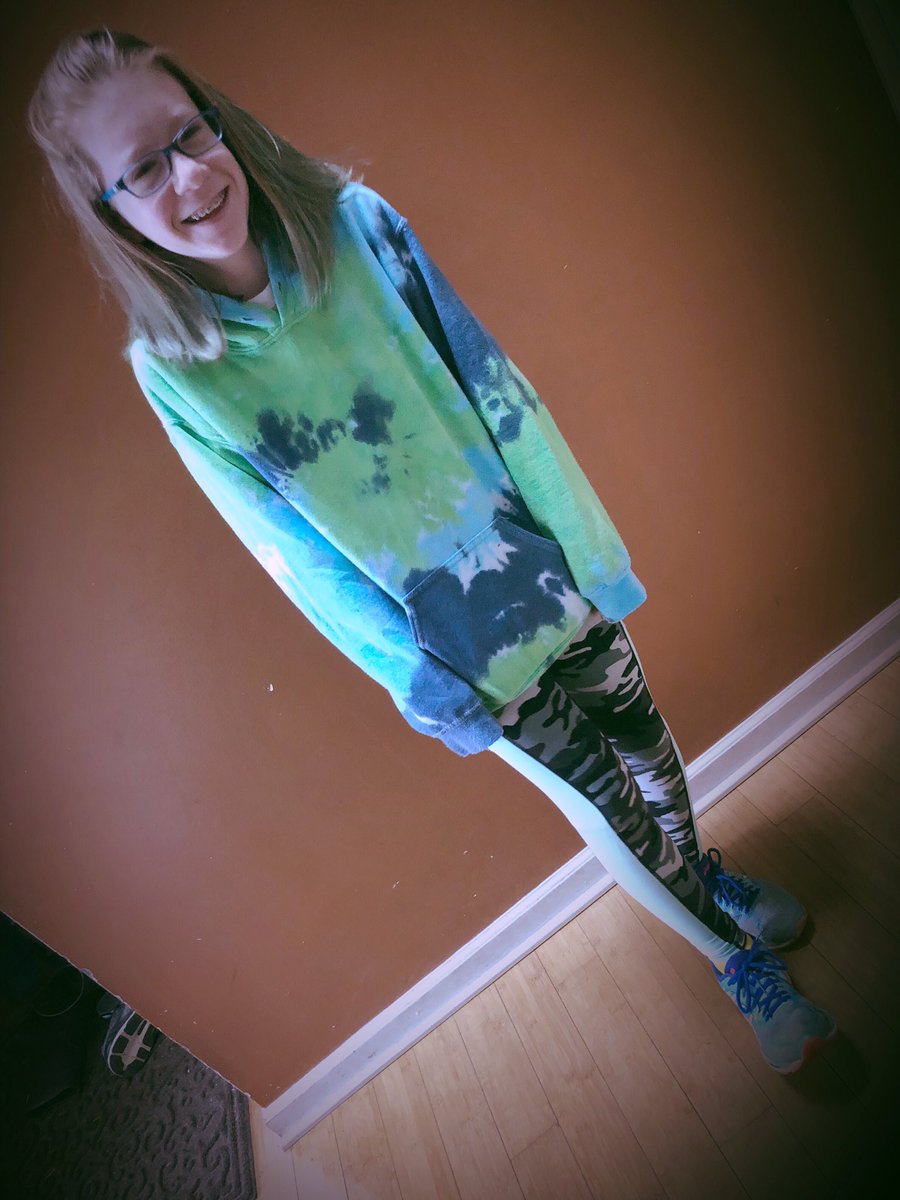 TheWalczak4's tweet photo. Morganโs Mismatch Monday @EastHillsMSbasd #EHVirtualSpirit https://t.co/b08H4hwrX5