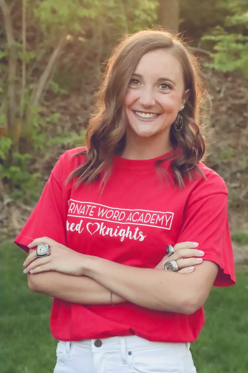 Athletics_IWA's tweet photo. Incarnate Word Academy is excited to announce that Anna Caleca will be taking over as coach of our Knightline Dance Team. Welcome to the Family!!!
@IWADanceTeam_ https://t.co/CSz8B1MOW5