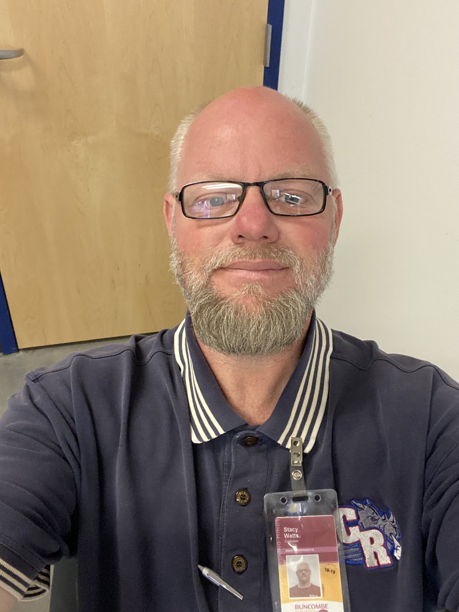 Scottyblack5's tweet image. Good morning twitter world happy Monday hope y’all have a great safe day 👏#EssentialWorker #schoolworker#staysafe