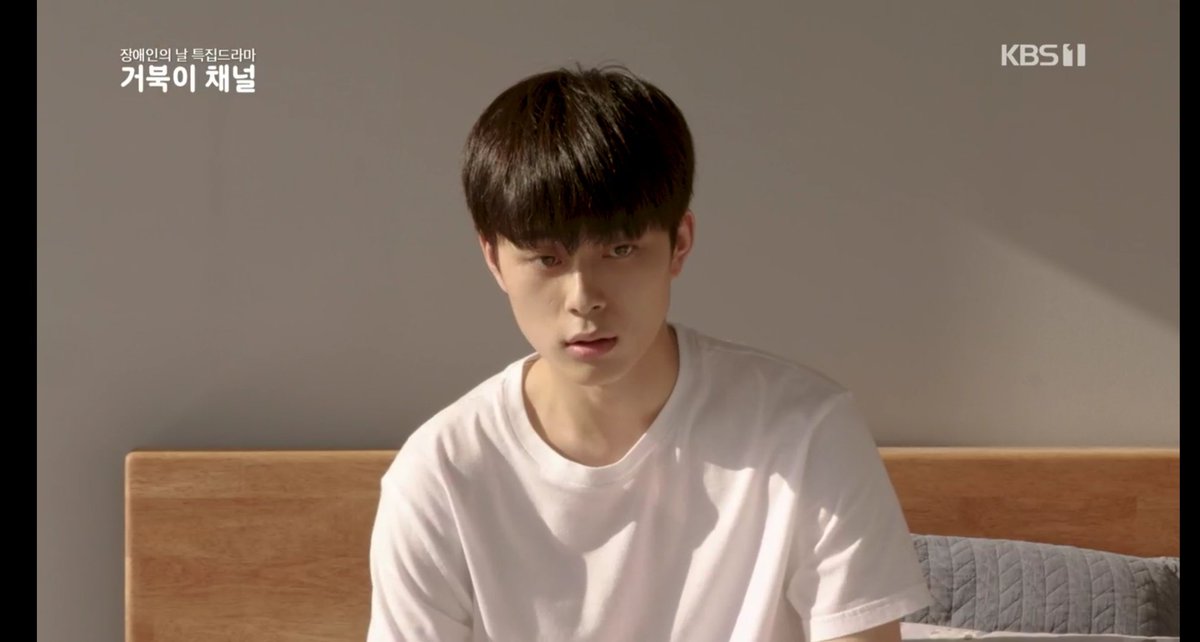 ArisaArisAris's tweet photo. ฉากนี้น้องหล่อทะลุจอ
#유선호 #YOOSEONHO 
#TurtleChannel #거북이채널 #TurtleChannelxSeonho https://t.co/CjWtzll04c
