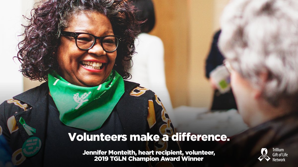 TrilliumGift's tweet photo. Kicking off #NOTDAW &amp; Volunteer Week with business owner, mother and heart recipient Jennifer Monteith who was recently awarded the 2019 TGLN Champion award for her dedication to promoting organ &amp; tissue donation over the past 9 years. Volunteers like Jennifer make a difference. https://t.co/NdhkvN7fGo