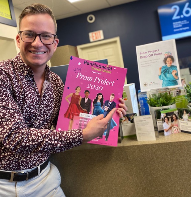 efnniagara's tweet photo. It’s National Volunteers Week and we’d like to applaud loudly and proudly @PenFinancial & Jody Vizza for all of their dedicated volunteers who continue to support our foundation on so many levels!
#ourstudentsourfuture #trulylocalcommitment #niagara #thankyou #penfinancial https://t.co/SzJ1I4clmW