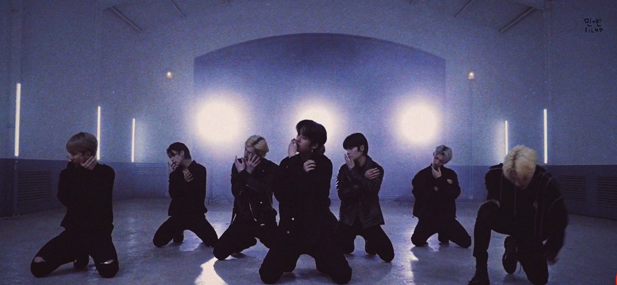 step out of them voices... 🎞

 #스트레이키즈 #StrayKids