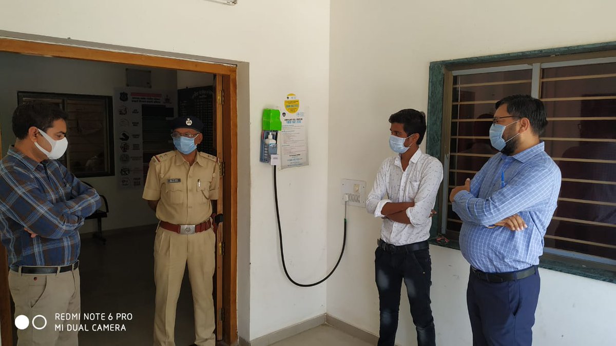 "A small,but very useful innovation"
An engineer of Abdasa invented a low cost  sensorial hand sanitizer which works without physical touch that can be very helpful in present scenario.
@CollectorKutch <a href="/pkumarias/">Pankaj Kumar</a> <a href="/CMOGuj/">CMO Gujarat</a>