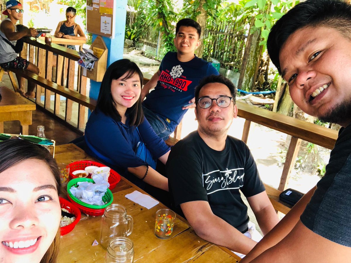aneezalipat_'s tweet photo. Missing the squad and the adventure. #siargoals ππ https://t.co/ENo7q8KwJi