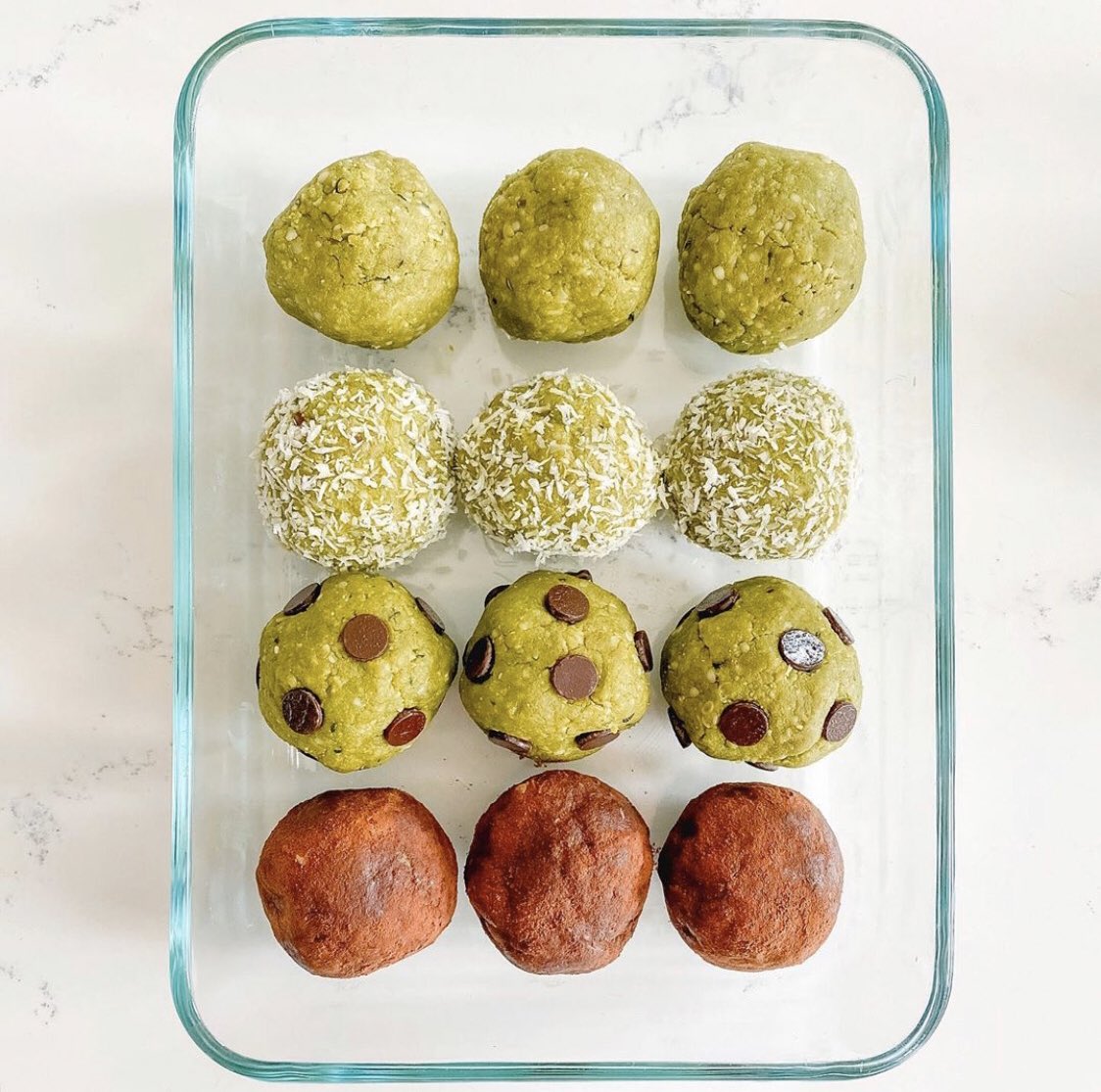 These cuties from @jackfruitfkitchen are packed with both matcha and protein to fuel your day 💚. #staygrounded #matchaLOVE #energyballs