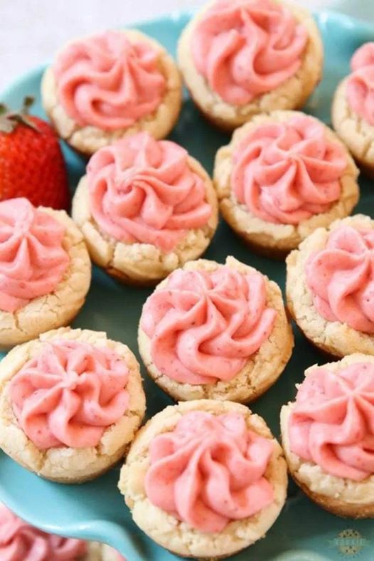 Baking Improvised tweet media