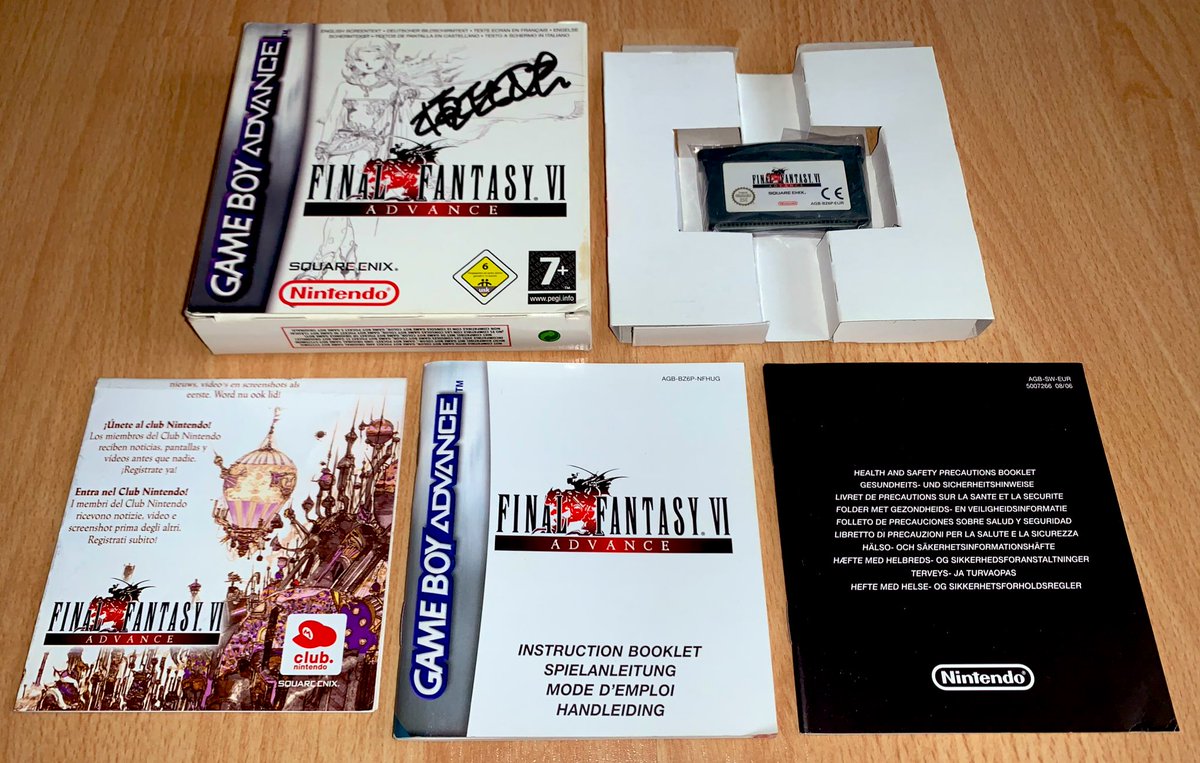 Final Fantasy VI Advance (GBA, 2007) La version la plus rare de FFVI, et encore plus rare car dédicacée par son compositeur mythique : monsieur Nobuo Uematsu  (il n’a pas dû signer beaucoup de FFVI GBA PAL !).Un immense merci à  @mistermv pour avoir permis cette rencontre.