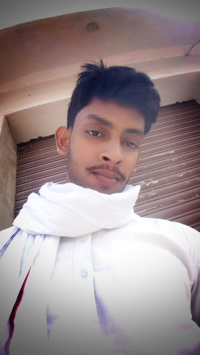 Mreyazsaikh's tweet photo. पाग-दुपट्टा से दिया सम्मान ,
मिथिला तहजीब का किया गुणगान,
कदम से कदम मिला रहा मुसलमान! 
✍️ @TabishAhmad_

With @BelalrazaRLSP भैया 
#MaithilMuslim
#MithilaCalling 

@MaithilAnup अपनी सोच बदलो https://t.co/FG2qcSy0aq