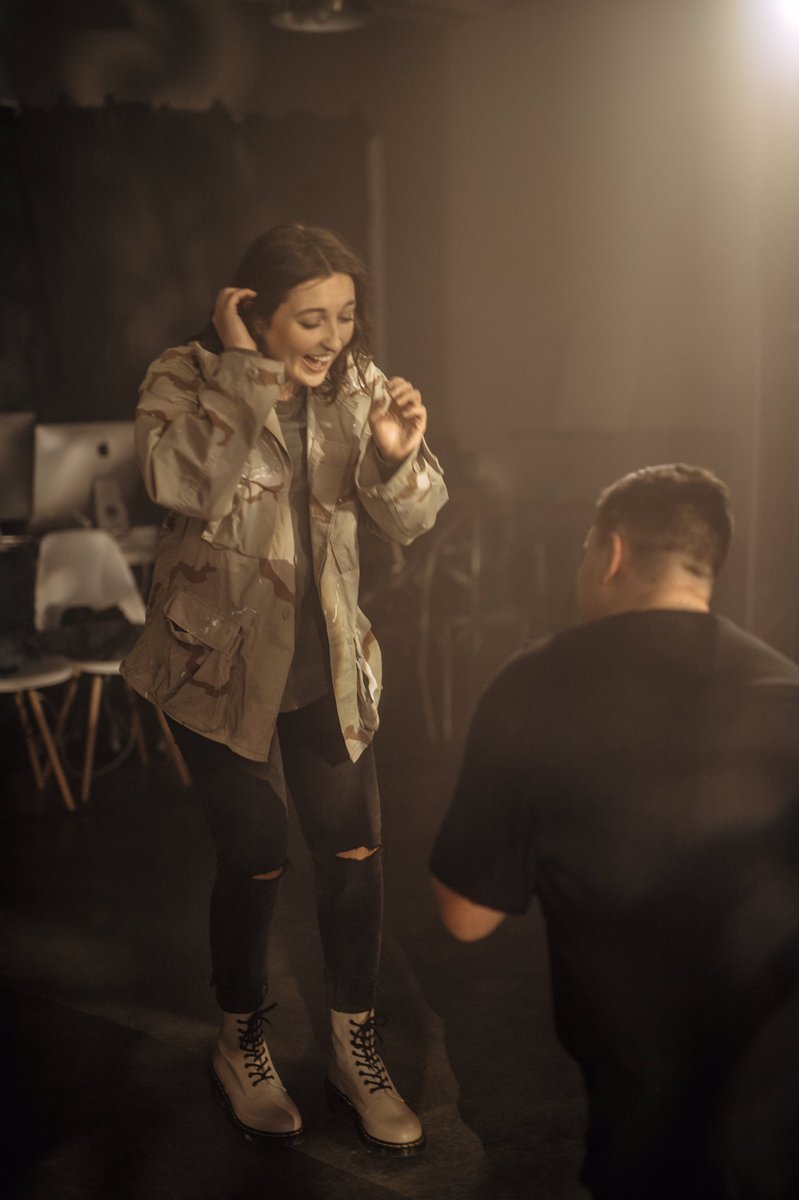 kelseybdrew's tweet photo. @Need4LSpeed @StellaArtois my sweet fiancé proposed just last night after we filmed worship for our church’s online services! he played our song - adore you by @Harry_Styles &amp; proposed in front of a huge LED screen with all of our pictures on it! y’all about perfect! https://t.co/IAfbPfJ17r