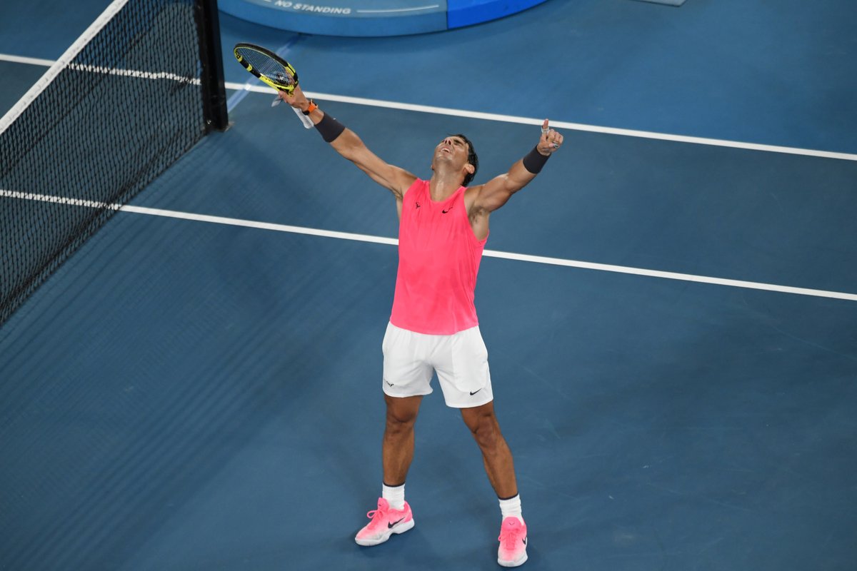 babolat's tweet photo. T - 1.5 hours until @RafaelNadal goes live on his Instagram for #ASKRAFA
Who's ready?!?🙌🏽🙌🏽 https://t.co/71Yd9eaH5J
