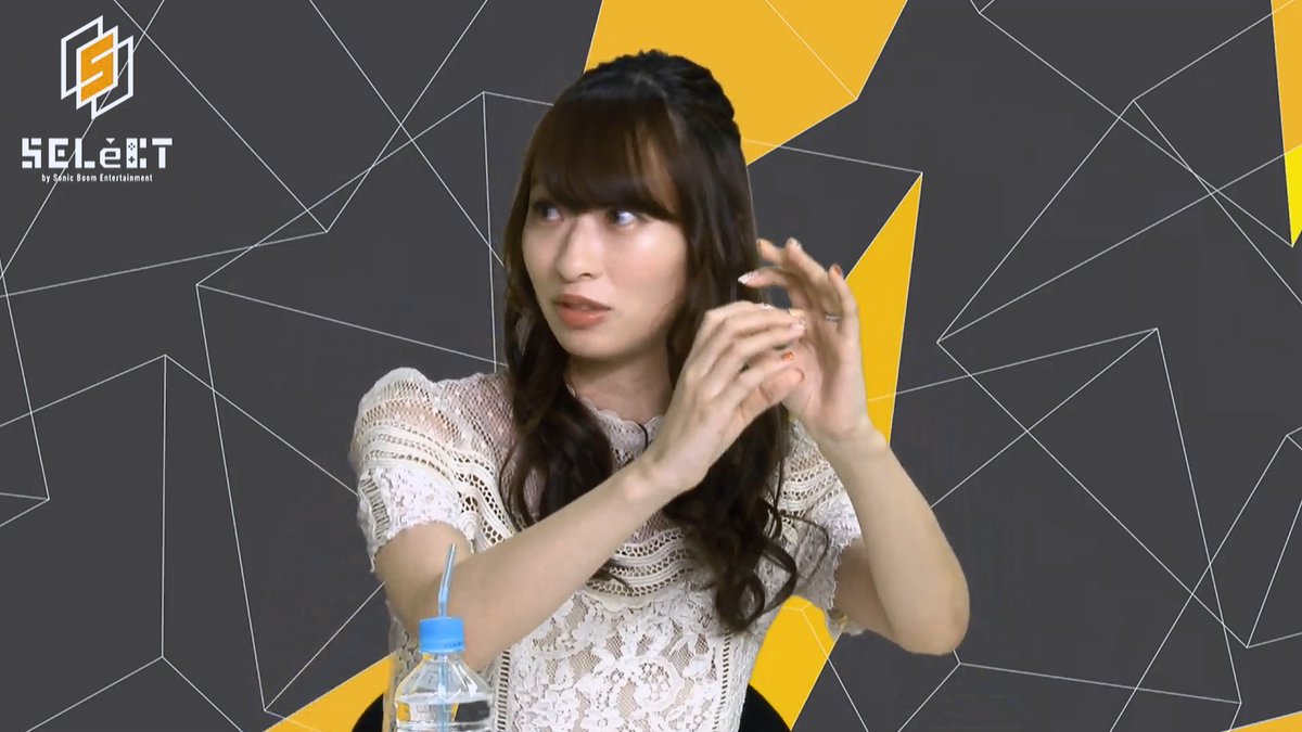 sk_tone's tweet photo. SLeCTリリース記念配信でもっちーこと倉持由香さんがいい質問しててすごい分かりやすかった!
素晴らしいサービスがe-sportsに増えてくるといいね!
@yukakuramoti
#倉持由香
#SLeCT https://t.co/CM0vc0lE1R