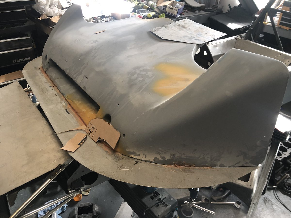 Marnold47's tweet photo. Doing the nose on the Lola. https://t.co/YZY077dhso