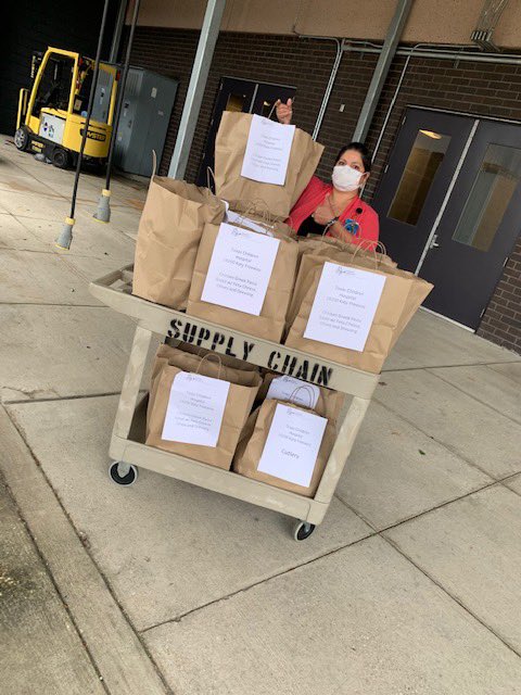 ALaForce's tweet image. Texas Children’s Hospital thanks to the Reddick family!!!! #projectFRONTLINE #HealthcareHeroes #Houston @RealJoshReddick @JettReddick @athletesandcauses @TexasChildrens @JSThree8