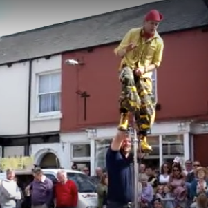 ShowworldUK's tweet photo. In the time before Corona, one of the hazards of street performing isn’t what you’d automatically think…

Can you take a guess as to what it might be?

https://t.co/UIqD7SKnj0

https://t.co/RmHR8Jrf3E https://t.co/n0KjCynayE