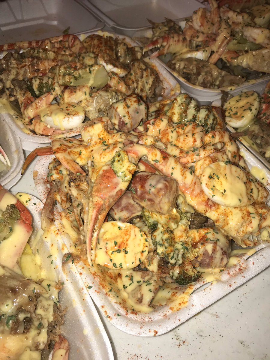 Fly3k's tweet image. I’m a chef based in Atlanta, Ga. I sell plates that range from prices ($20-$40). I sell Shrimp, crablegs &amp;amp; lobster plates with the sides of broccoli, corn, Potatoes garlic eggs &amp;amp; turkey necks. I need more exposure &amp;amp; more customers. A simple RT/Like can make that happen.