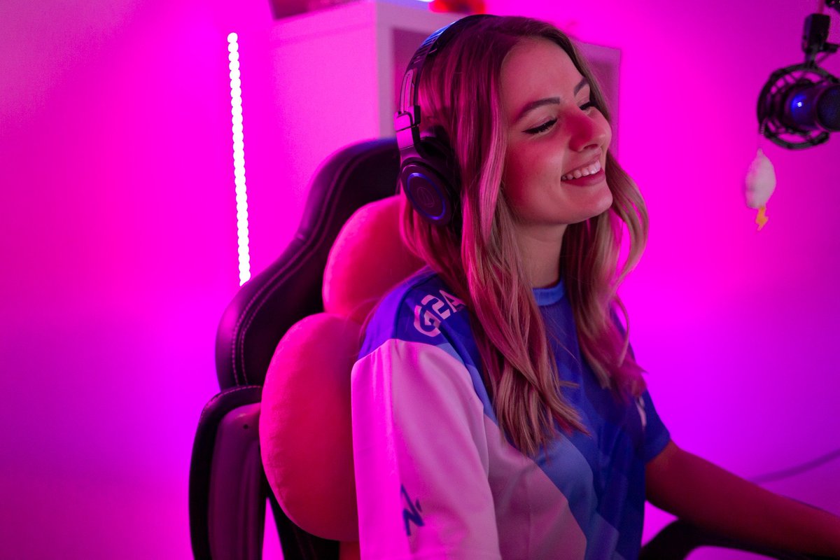 Die japanische Präzisionstechnik sorgt mit dem G1WL-Headset für ein hervorragendes, kabelloses In-Game-Erlebnis. (Auf dem Bild zu sehen ist der kürzlich vom Team Atlantis rekrutierte SkyLOL)

bit.ly/3ec1oLg
