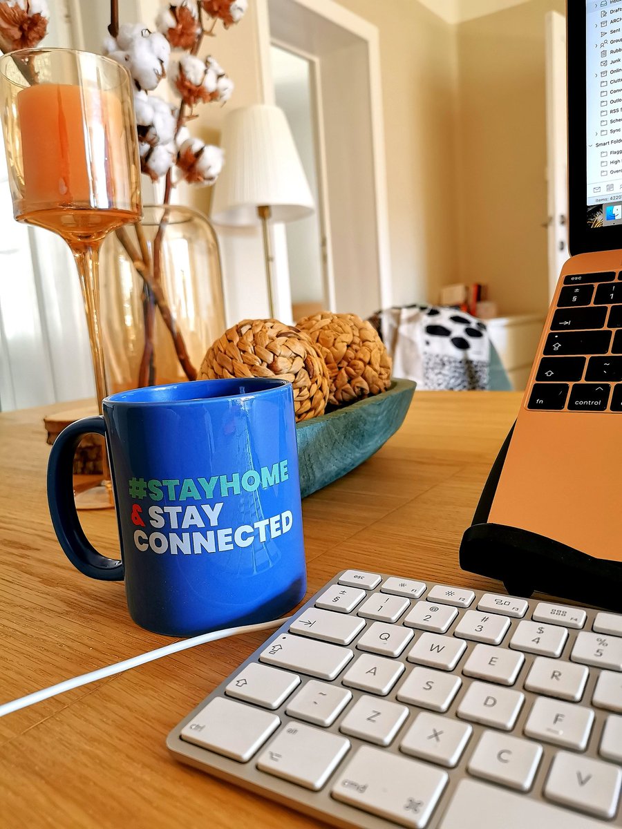 Staying connected to others is indeed what keeps us sane while we #StayHome
Thanks <a href="/ZNConsulting/">ZN 🌏</a> for the gift! 🎁