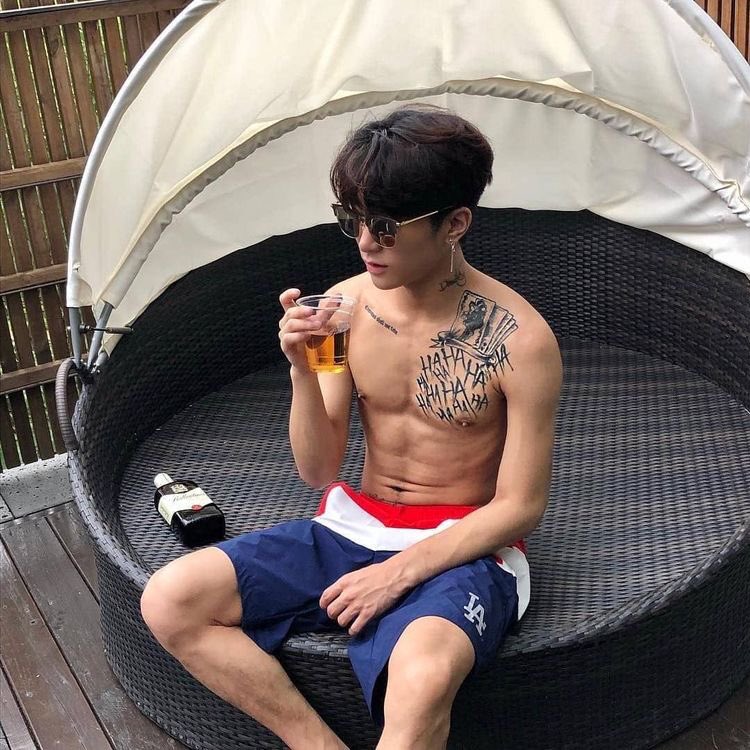 Shark13786902's tweet photo. กลับมาแล้วคับ คิดถึงเฮียมั้ย🖤
Rt=ff
Dm=❤️
#บอทหาเมีย #บอทเงี่ยน #บอทหาคนคุย #บอทใหม่ #บอทใหม่หาเพื่อนคุย #บอทหาเดมประจํา https://t.co/gXWYliePIP