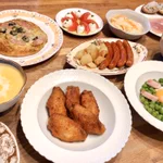 サイゼリア間違い探し!この中で1品だけ本物のサイゼリアの商品があります!どーれだ!