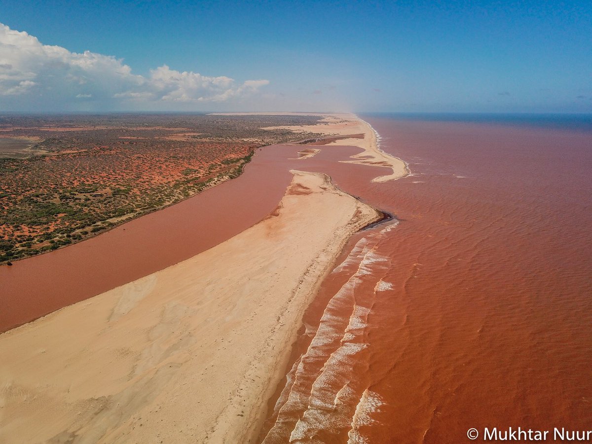 Behold the mighty Jubba river passing through Jubbaland state.  #VisitSomalia  #Somalia  #Jubbaland