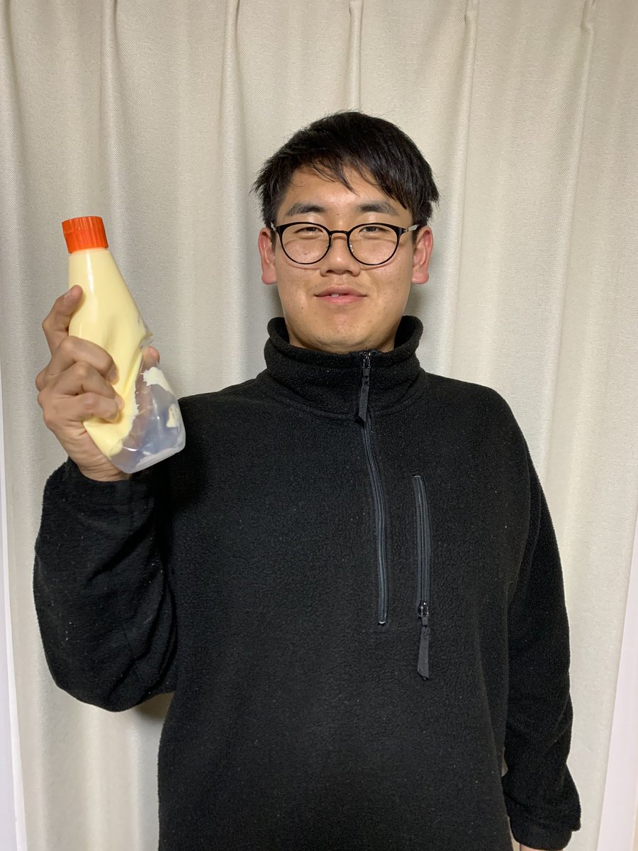 happypork04's tweet photo. 決意の夜

#今日から俺は
#マヨネーズマジック
#春から新大4年目
#一浪
#妹と同級生 https://t.co/yg0OFAJiiX