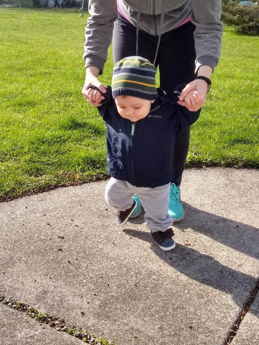 mcherneva's tweet photo. Starting the day with baby steps #ubsphhp #UBStepsboldly #UBuffalo https://t.co/8gEiYlUVoy
