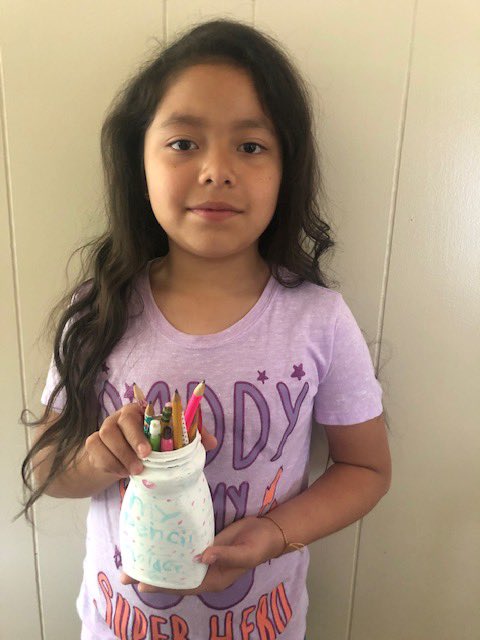 lizamscott's tweet photo. What better way to start the week than with a Trash Challenge creation?! Sara used her creativity to create a pencil holder out of a coffee container! Great job, Sara! #TrashChallenge #GiftedProject @RESelem https://t.co/zAd2M7wDJp