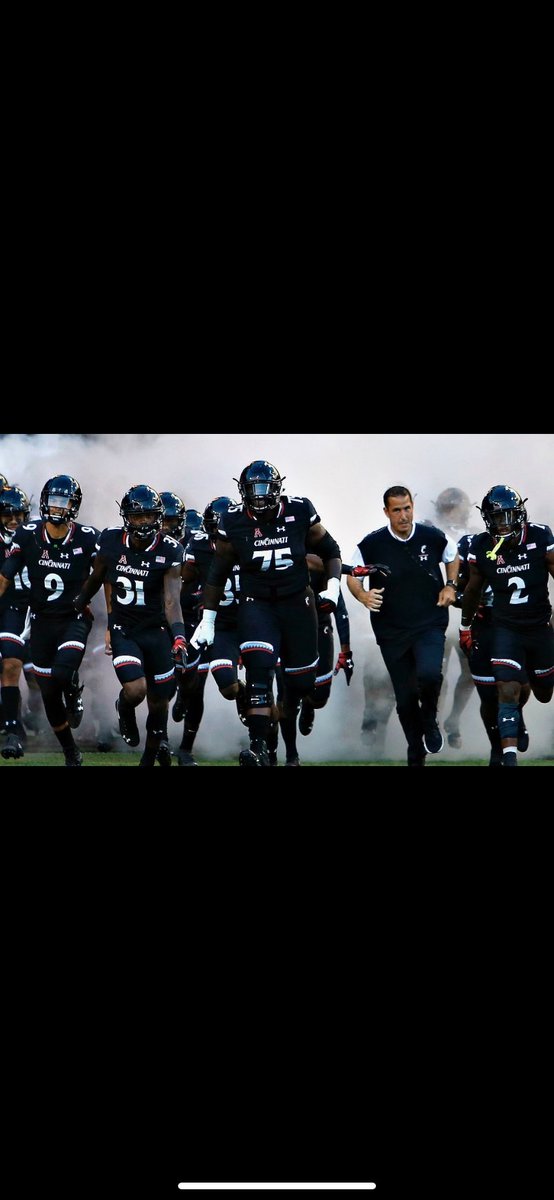 GrantBingham2's tweet photo. After a great talk with @GinoGuidugli I’m very excited to announce I have received an offer from @GoBearcatsFB ‼️‼️ https://t.co/dE7x4ff6IA