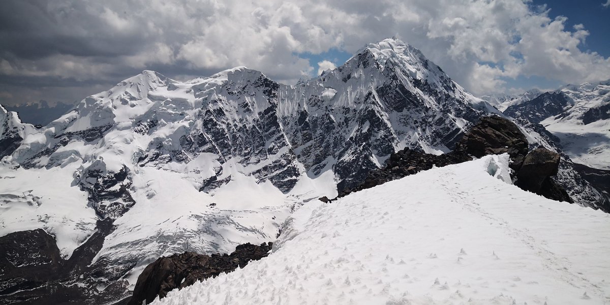 cooper_kerry's tweet photo. #virtualPeru Day 9, so another cold & long night, this would be a day of being out & walking by 05:30, we were off to climb #Jampa, stunning scenery in every direction from 5510m. Even better was we were on the summit by 10:30 so we had a packed lunch & hot soup when we got back! https://t.co/SXO2udNkhA