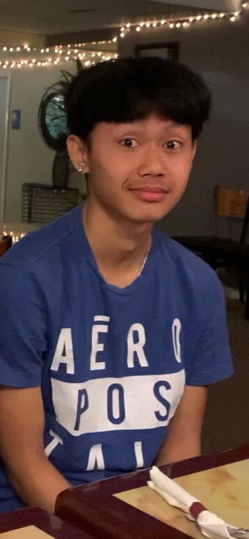 Class of 2020 forward Hser Eh Soe was a big part of the boys soccer team winning the 2019 Northwest Invite. Hser Eh’s electric speed, skill and tenacity made him a threat to score at all times. After an off-season of hard work, Hser Eh was set to lead the 2020 Huskies this spring