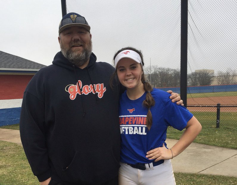 brookebingham__'s tweet photo. happy birthday rodney!! @gloryderk89 thank you for everything you do, have a great day!!! #dingers #crisco #puma https://t.co/BJzfX7dYYw