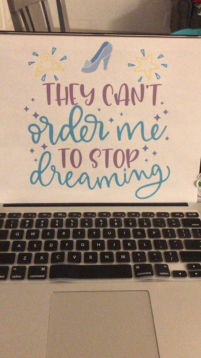 GleavesNatalie's tweet photo. This is my theme of the week. I’m going to make my student focus on what their dreams are and how they can accomplish them. #SalidaStrong #SDSTreasureHunters @shmendoza1 https://t.co/Qah0f7Ypp6