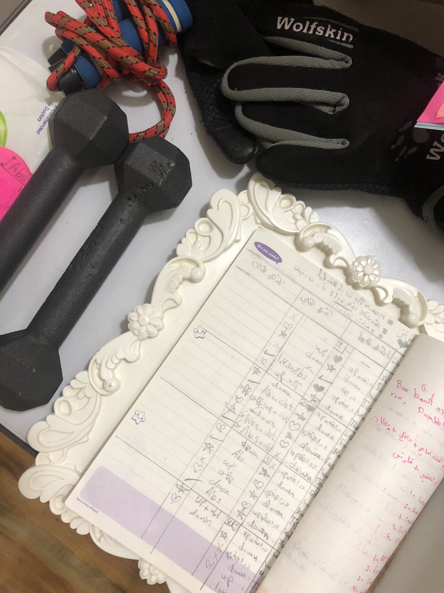 fitgirl2020's tweet photo. الحمدلله على التمام هالاسبوع بكمل شهرين من الالتزام بتمارين المقاومة تمر ايام كسل لكن ارجع من بكرا بشدة وحماس🏃🏻‍♀️
لي اربع شهور متكممه وبرمضان راح اضيف كارديو قوية مع نوع جديد مقاومة ورقم اعلى للاثقال🏋🏻‍♀️
📍كيف النتيجة ؟ شد ملحوظ🥰
راح استمر الى ان يشد الجسم٩٠٪ 💪🏻
#رابطة__المتكممين https://t.co/j9GbVBqeUP