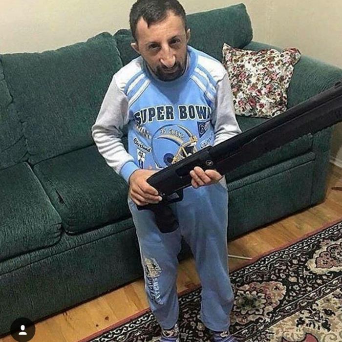 EWDxKfxXsAA-R03.jpg