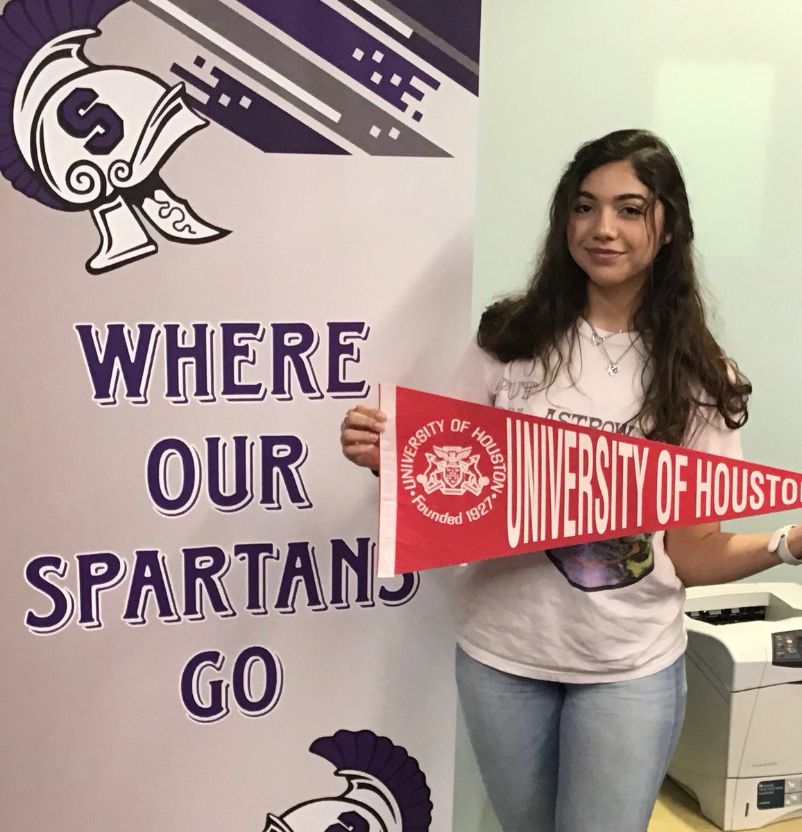 PizanaMs's tweet photo. Way to go Kimberly Valdovinos on your acceptance to the University of Houston! Your hard work is paying off, Way to go Spartan! #multipleacceptances #spartanproud #GoCoogs @UHouston #impactechs https://t.co/vYaiwRQCmt