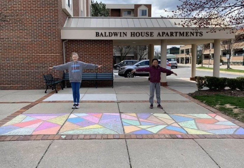 Super proud of these girls! Way to make Pierce proud! They have already raised $2500 for flagmetrodetroit.org for meals for frontline workers. 
<a href="/PierceBPS/">Pierce School</a> <a href="/BirminghamPS/">Birmingham Schools</a>