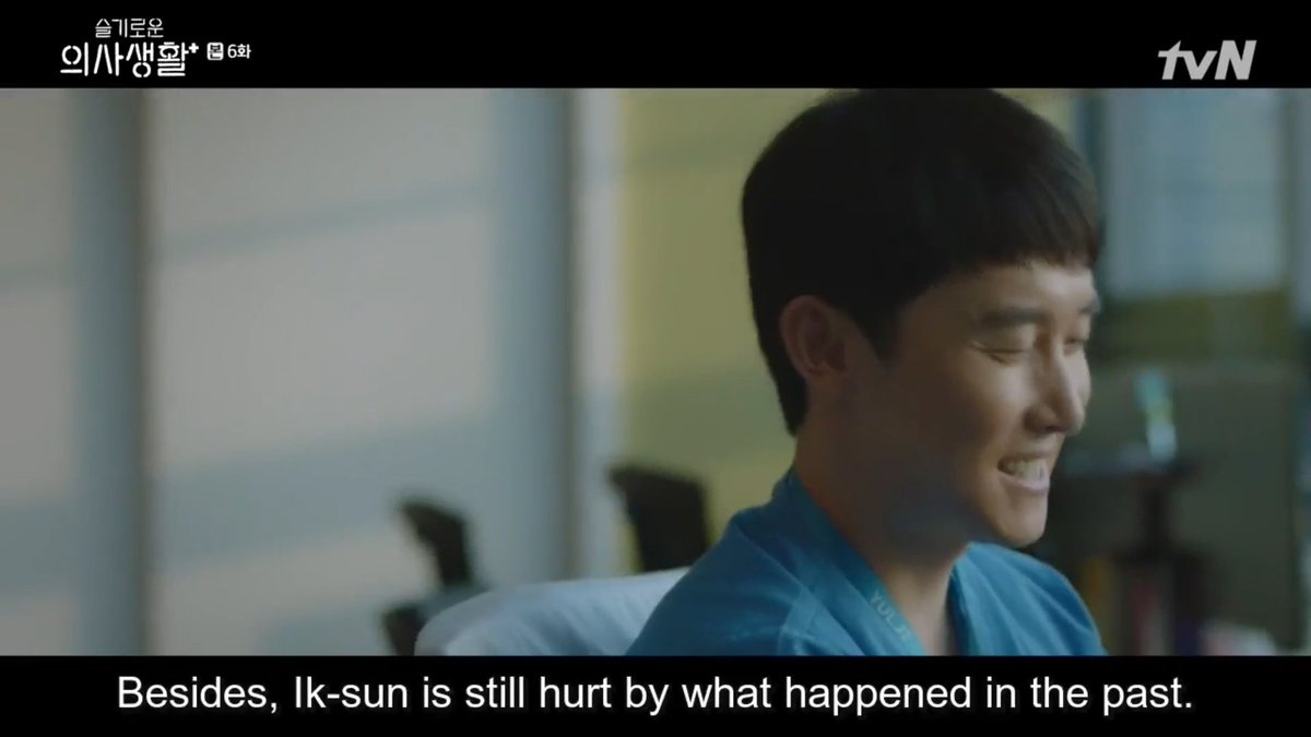 This scene show us the omniscent feeling of Iksun. Junhwa asked iksun late July so they both thought about it alot  #HospitalPlaylist