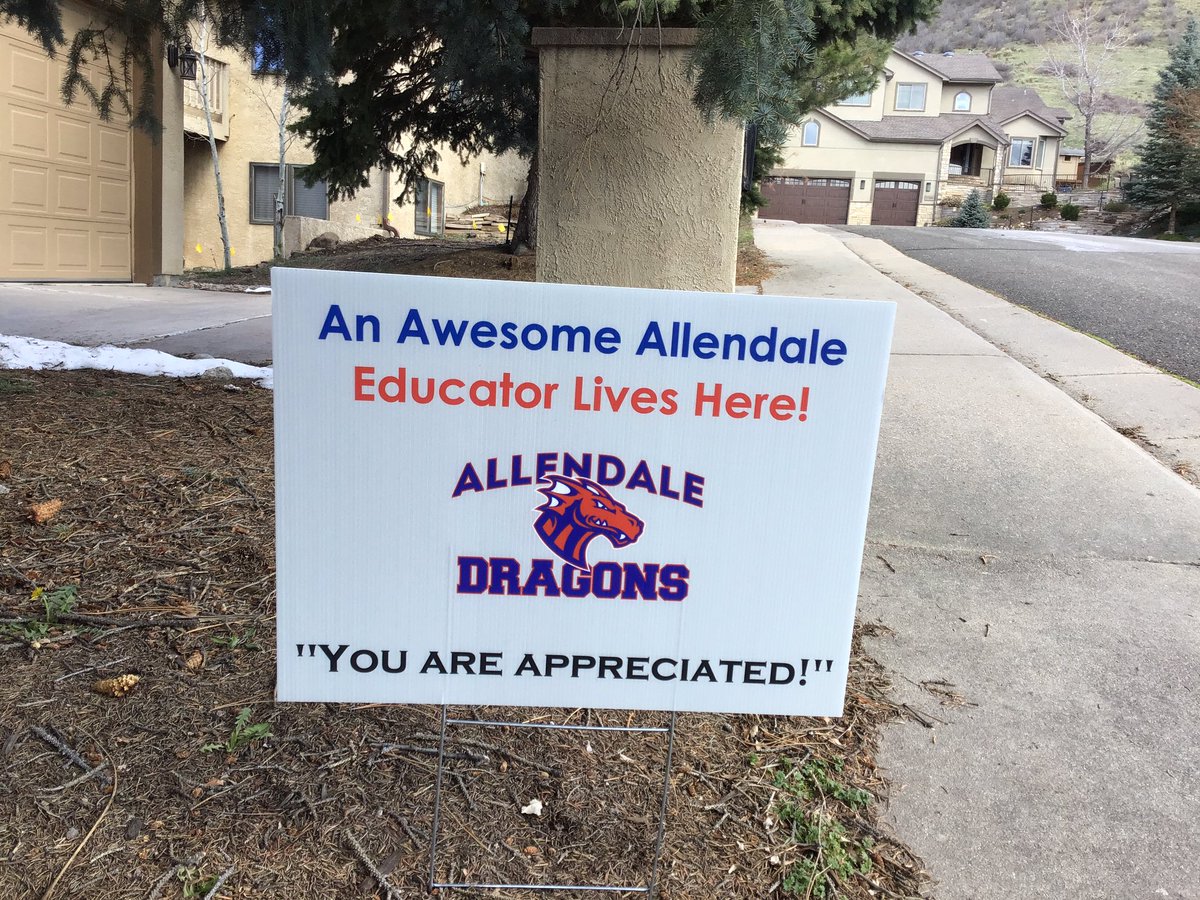 Look what was on our front yards this morning! <a href="/Allendalearvada/">Allendale Elementary School in Arvada, CO</a> has the most amazing staff!  Thank you so much Rob Mailing and group for this wonderful treat!  This will get us through the rest of year! <a href="/JeffcoSchoolsCo/">Jeffco Public Schools</a> <a href="/jeffcotitleI/">Title I</a> @COJasonGlass