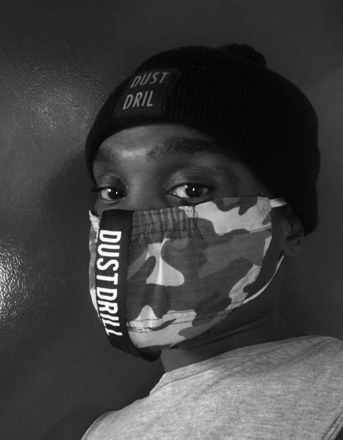 khomotso_Rs's tweet photo. @DustDril 
#R500 #lockdown #2020 https://t.co/eJAWsjch65