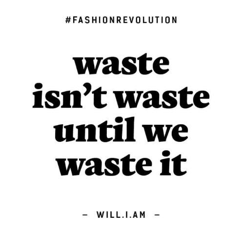 Fash_Rev_Finl's tweet photo. Nyt on otollista aikaa käydä oma vaatekaappi läpi ja miettiä uusia yhdistelmiä sekä tapoja tuunata vaatteitaan.☝🏼 Valitaan #haulternative shoppailulle, sillä rakastetut vaatteet säilyvät hyvinä pitkään. #LovedClothesLast❤️ #Vaatevallankumous https://t.co/XVFbHblijM