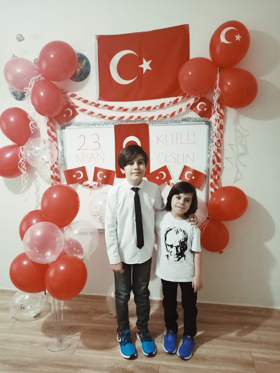 Necati ve Said Berk Kayhan kardeşler 23 Nisan Ulusal Egemenlik ve Çocuk Bayramımızı en içten dilekleriyle,coşkuyla kutluyorlar.<a href="/trt23nisan/">23 Nisan Şenlikleri</a> <a href="/trt/">TRT</a> <a href="/trt1/">TRT 1</a>