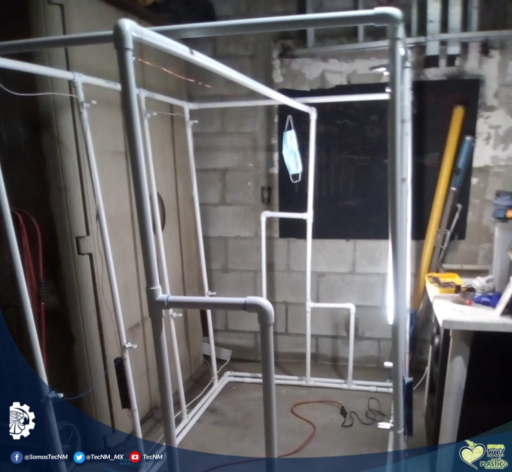 #ComunidadTecNM 
Profesores del departamento de Ingeniería Eléctrica y Electrónica del #TecNM Tijuana se organizaron para la construcción de un dispositivo que utiliza luz ultravioleta para la desinfección de mascarillas de uso clínico.
Leer más 👉🏻 bit.ly/3amWnwf