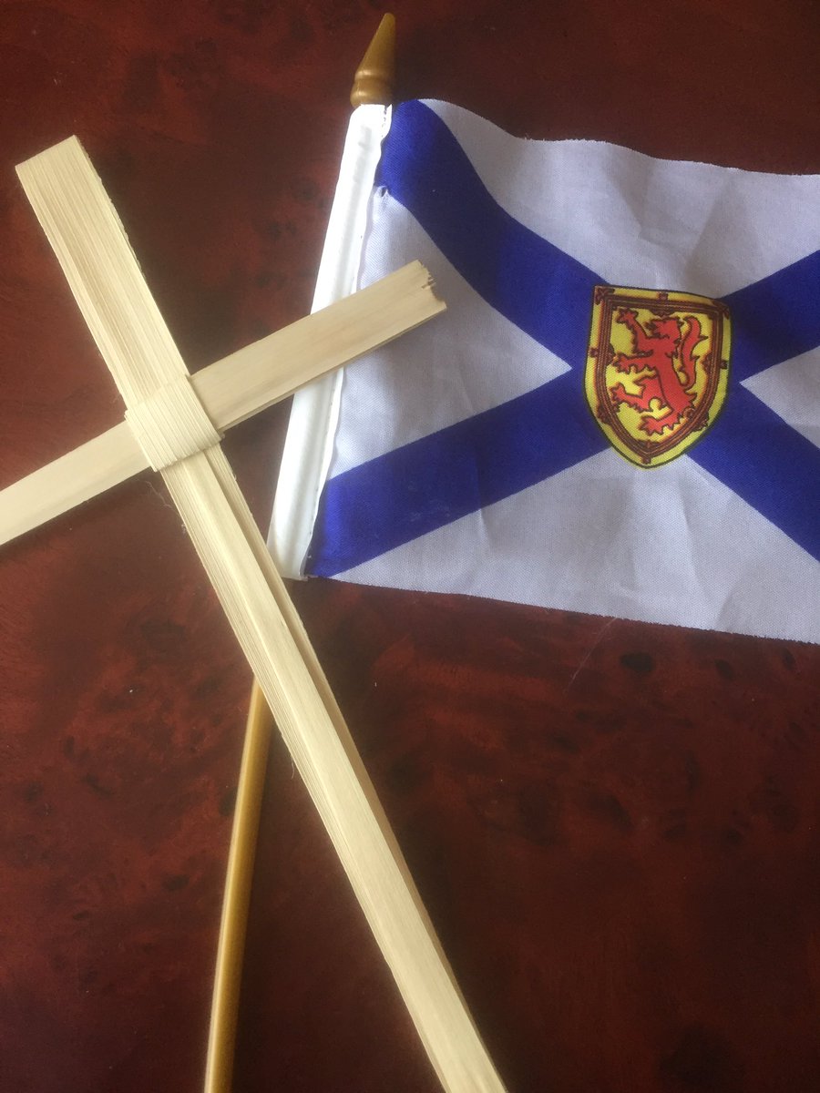 HawkenAnne's tweet photo. Please keep the victims, their families and friends in your prayers. #NovaScotiaStrong @HCDSB @StTimothyHCDSB @StPaul_CES https://t.co/81pzlETdtq