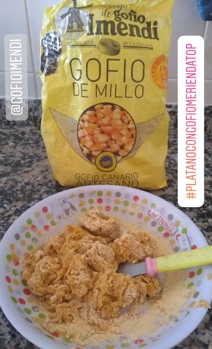GofioImendi's tweet photo. ¿Qué tal si imitamos a Roberto Siverio? Plátanos con gofio Imendi... ¿habrá cosa más rica? 😋

#GofioImendi #Imendi #mejorgofiodecanarias #MolinodeGofio #GofiodeMillo #Gofio #GofioCanario #GofiodeLaGomera #MolinodeGofioImendi https://t.co/5vvbG2JB0F