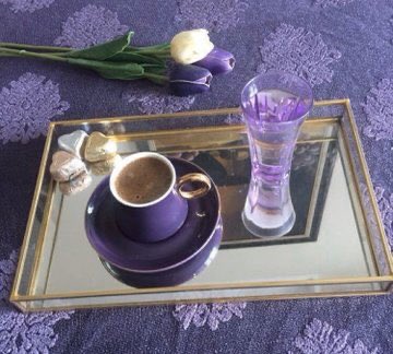 #لاتصدقي_لو_قال_احبك_خداع
 لاتجبر نفسك على  احد
دع الأيام تخبره بقيمتك
...💜